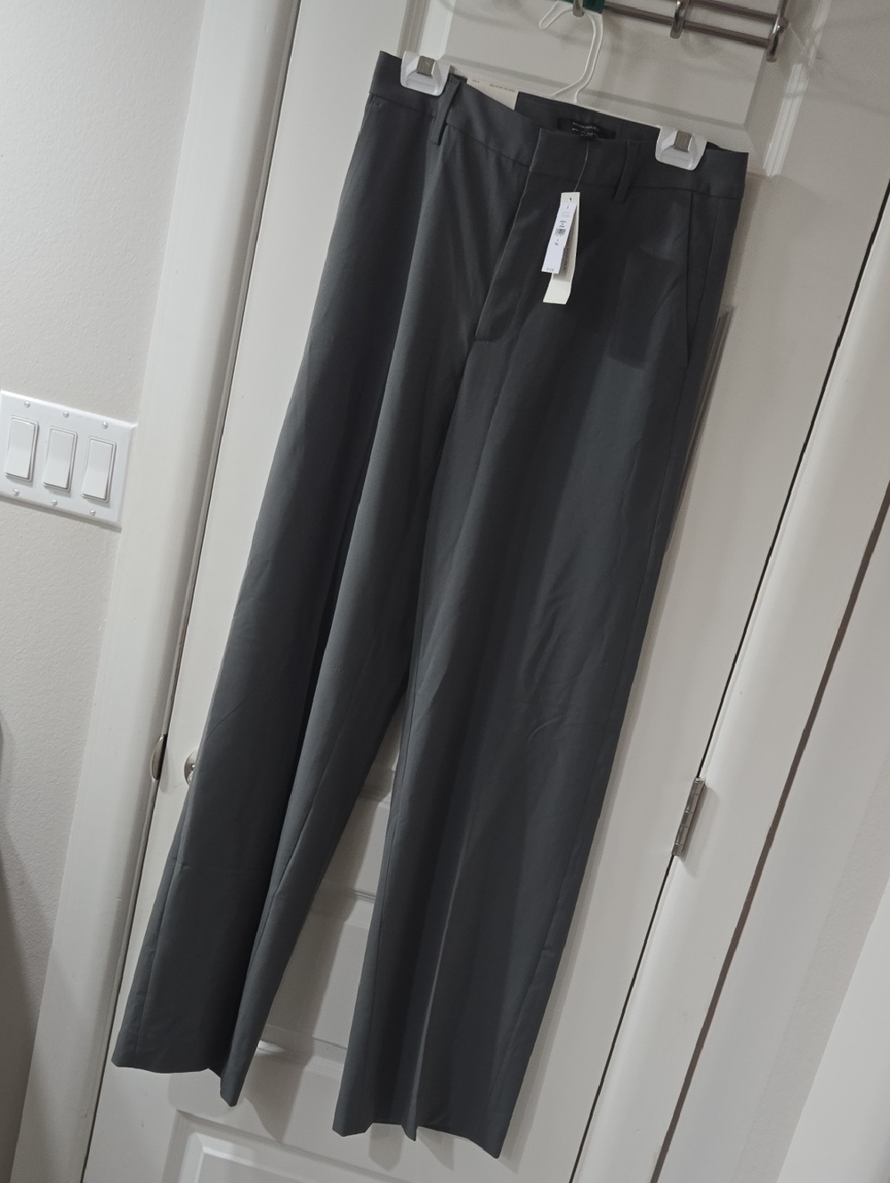 Banana Republic Wide-Leg Dress Pants in Olive Green
